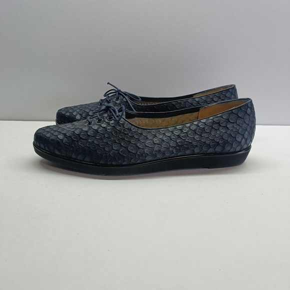 Vtg Salvatore‎ Ferragamo Size 7.5B Lace-up Shoes Blue Snake Embossed Oxfords - Picture 7 of 8